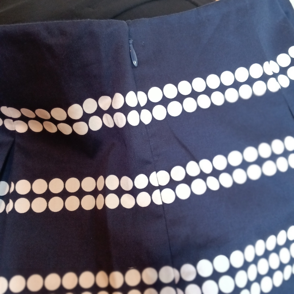 Talbots Navy & White Polka Dot Satin Semi-Pleated Skirt - Picture 6 of 10